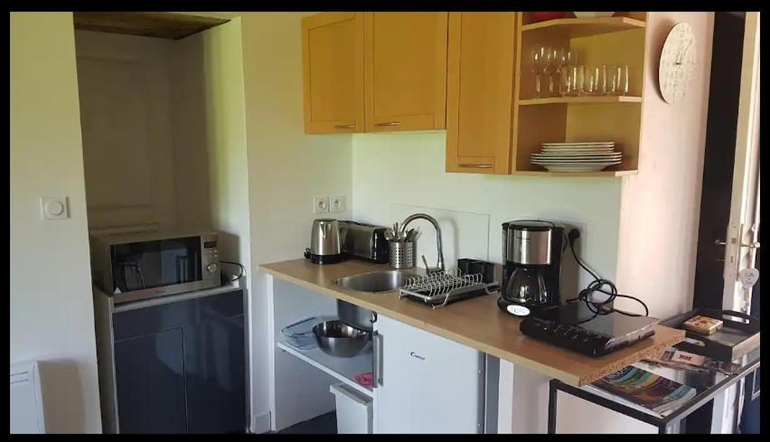 L'Atelier De La Blanchardiere 49520 Bed & Breakfast Le Tremblay Ngoại thất bức ảnh